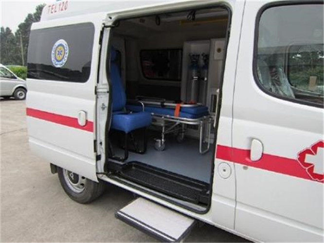裕安救护车出租服务案例7